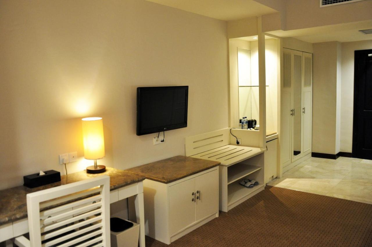 Beverly Hotel Batam Nagoya Eksteriør billede